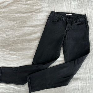 Levi’s 721 High Rise Skinny jean